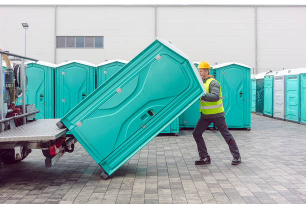Best Luxury portable toilet rental  in South Venice, FL